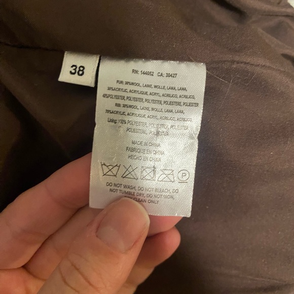 Essentiel Antwerp - Fluffy Button Up Bomber Jacket - Black + Brown - Size 38 / 6 - Picture 7 of 7